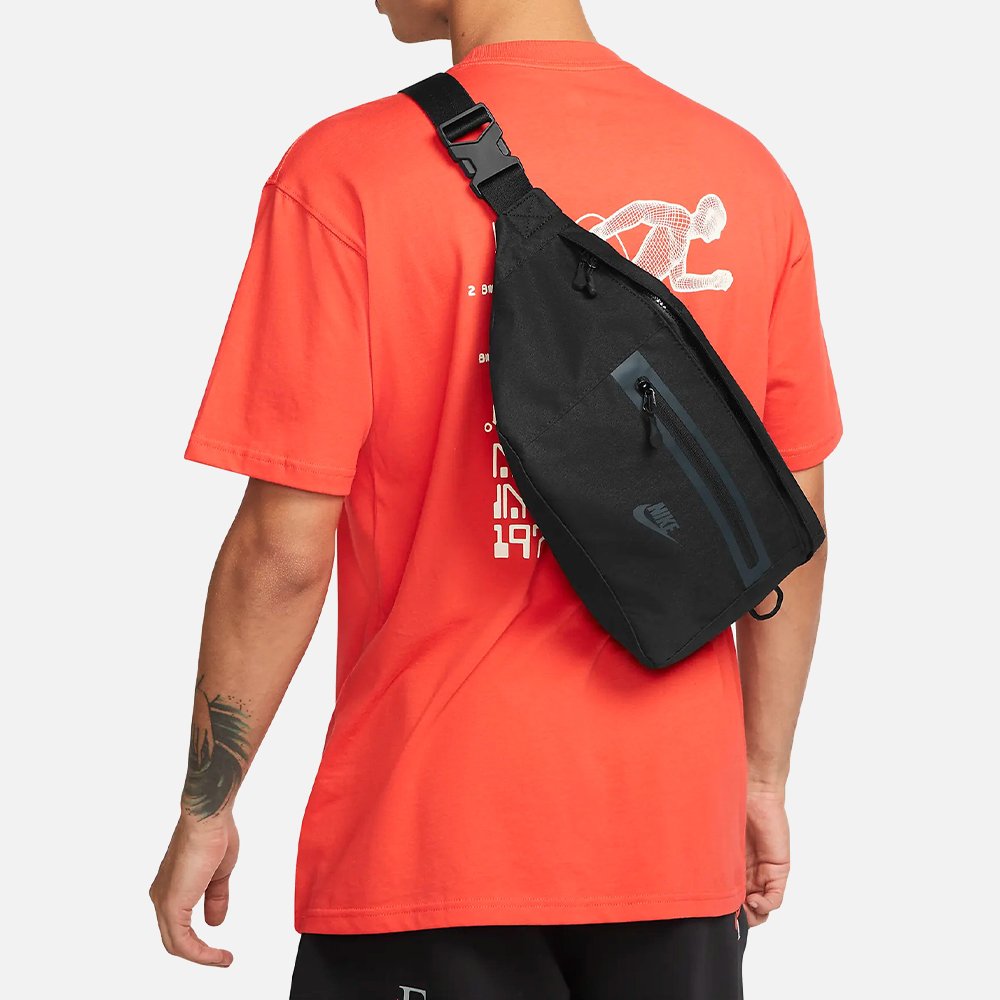 나이키 엘리멘탈 프리미엄 웨이스트백 DN2556-010 상세 이미지 2