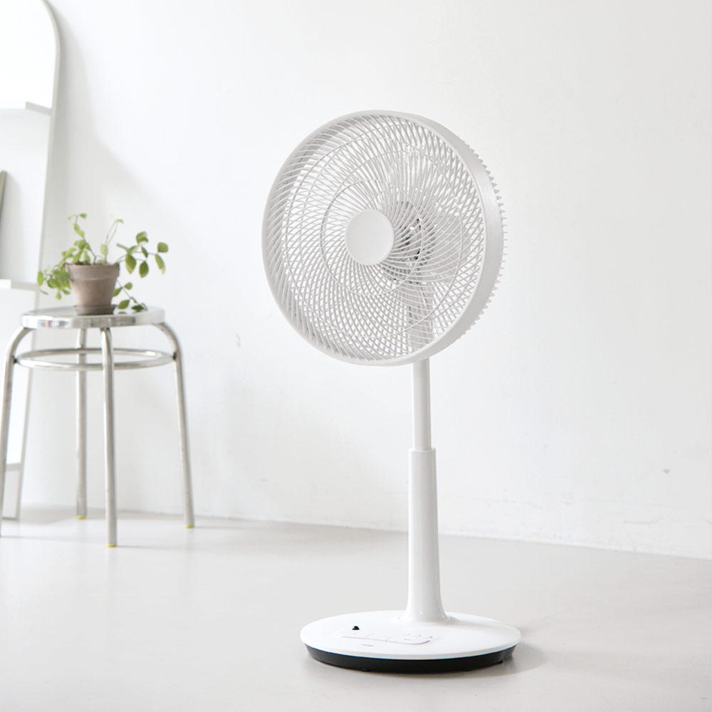 르젠 서큘레이터형 저소음 풋터치 발터치 리모컨 스탠드형 선풍기 LZEF-R132C 상세 이미지 2