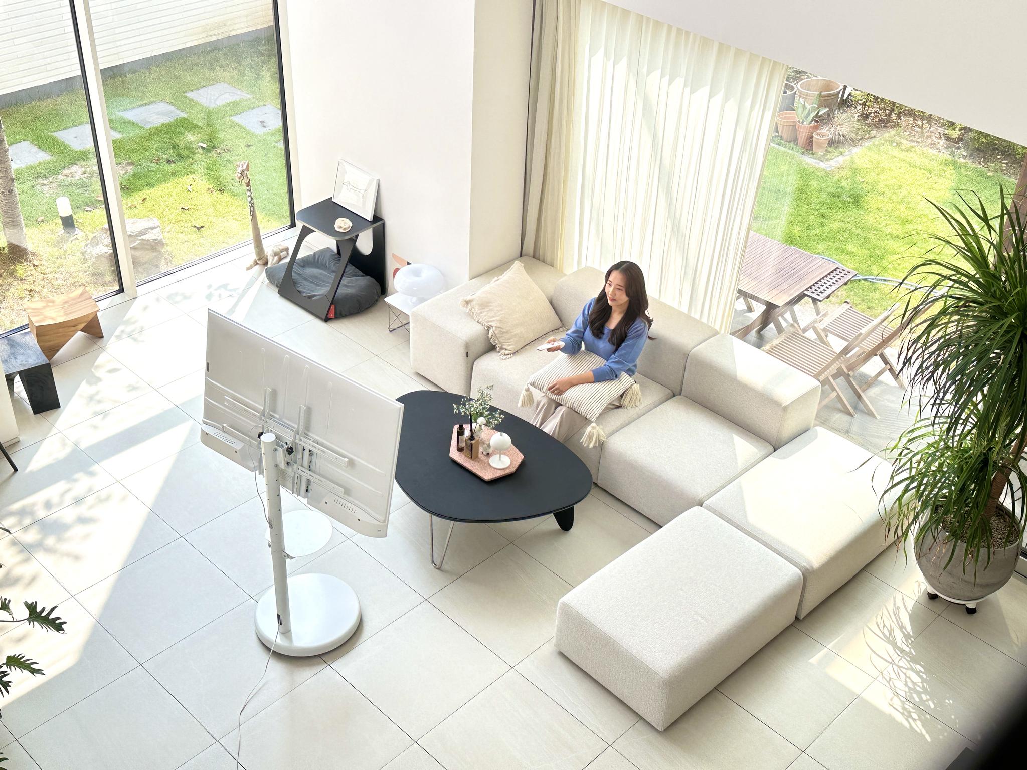 와이드무빙뷰 화이트에디션 삼탠바이미 셋트 127cm(50인치) 4K UHD QLED 스마트 이동식 TV 대형 중소바이미 삼텐바이미 상세 이미지 2