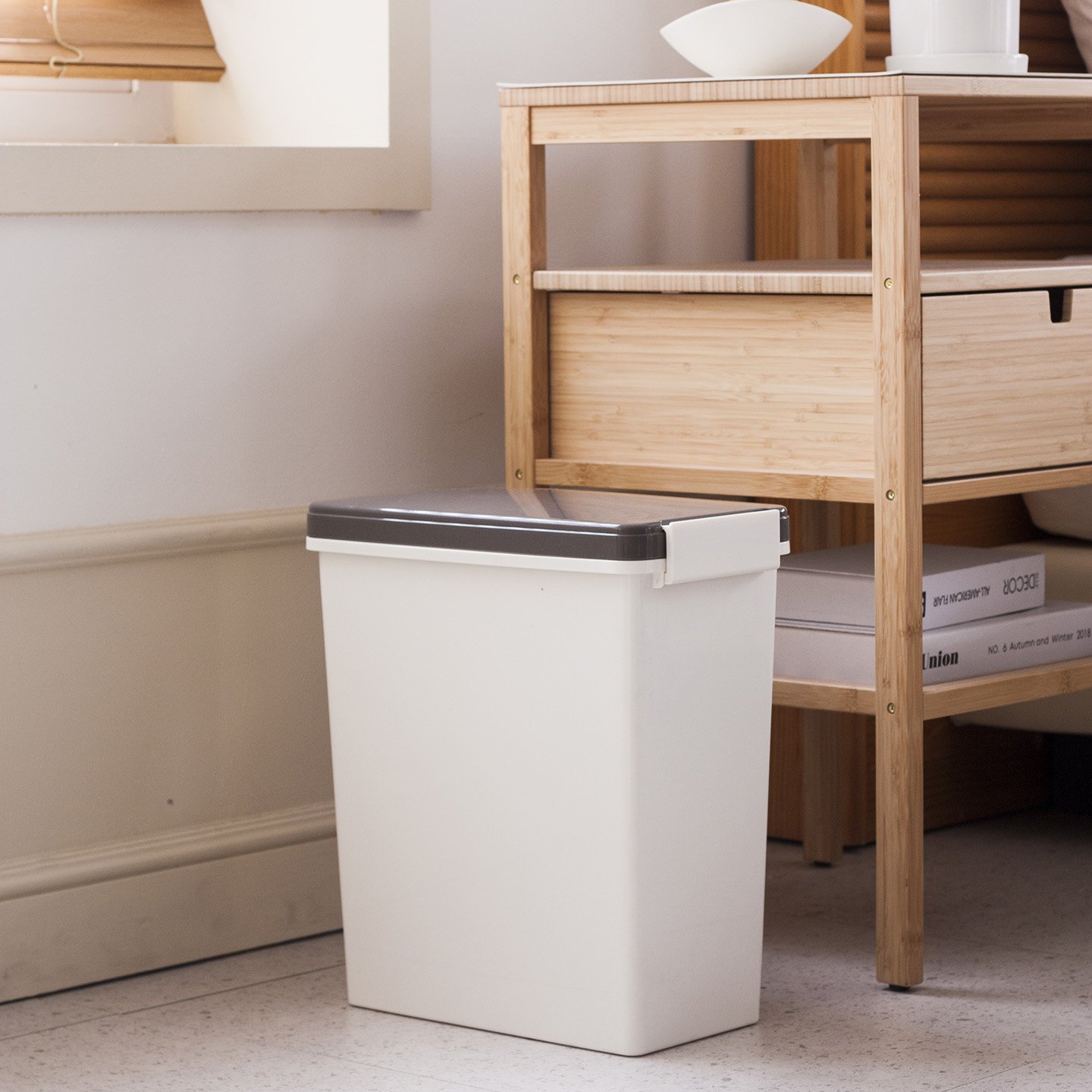 20리터 밀폐쓰레기통 냄새차단 휴지통 주방 싱크대 종량제 기저귀 화장실 고양이 강아지 상세 이미지 2